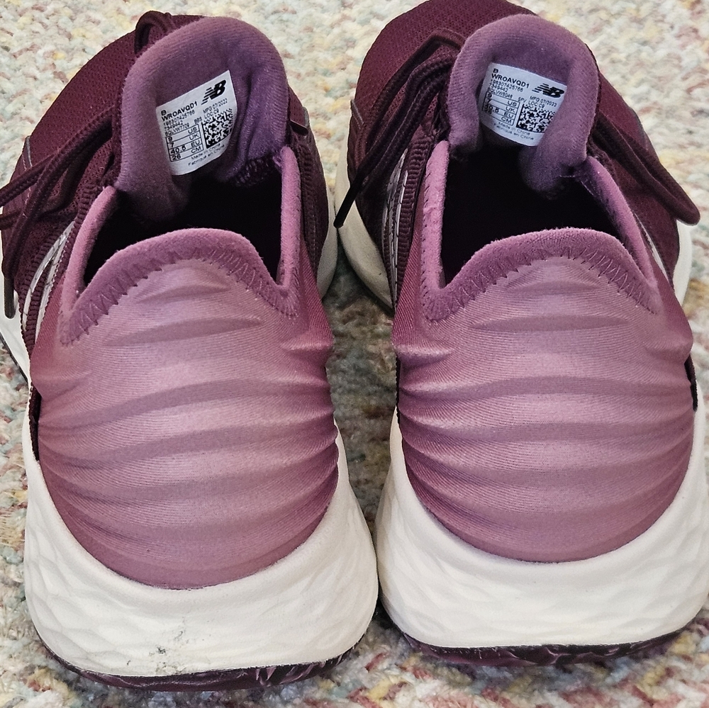 New Balance Women's Burgundy Running Shoes - Picture 5 of 10